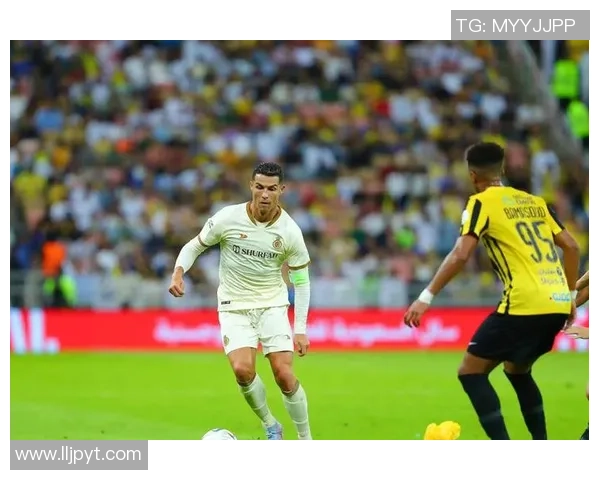 足球迷心中理想球星的特质与影响力分析