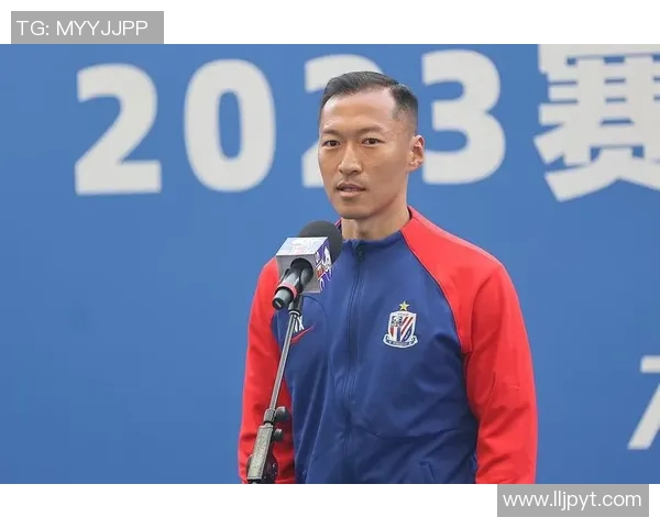 足球球星违法行为引发热议探讨其对体育道德与公众形象的影响