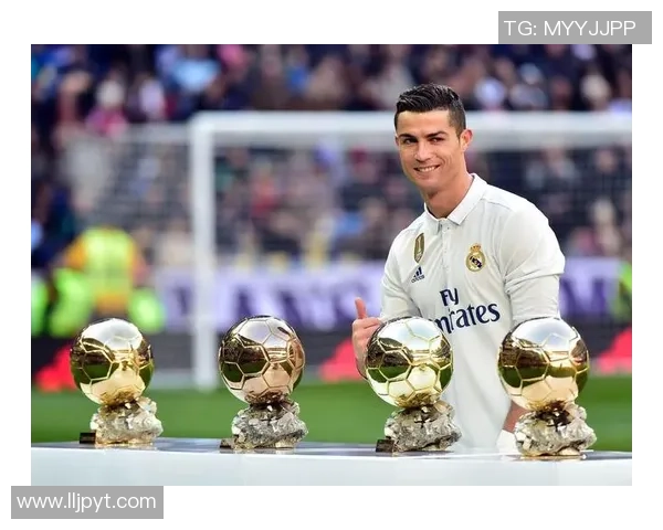 世界足球史上最强十八号球星盘点及其传奇时刻解析